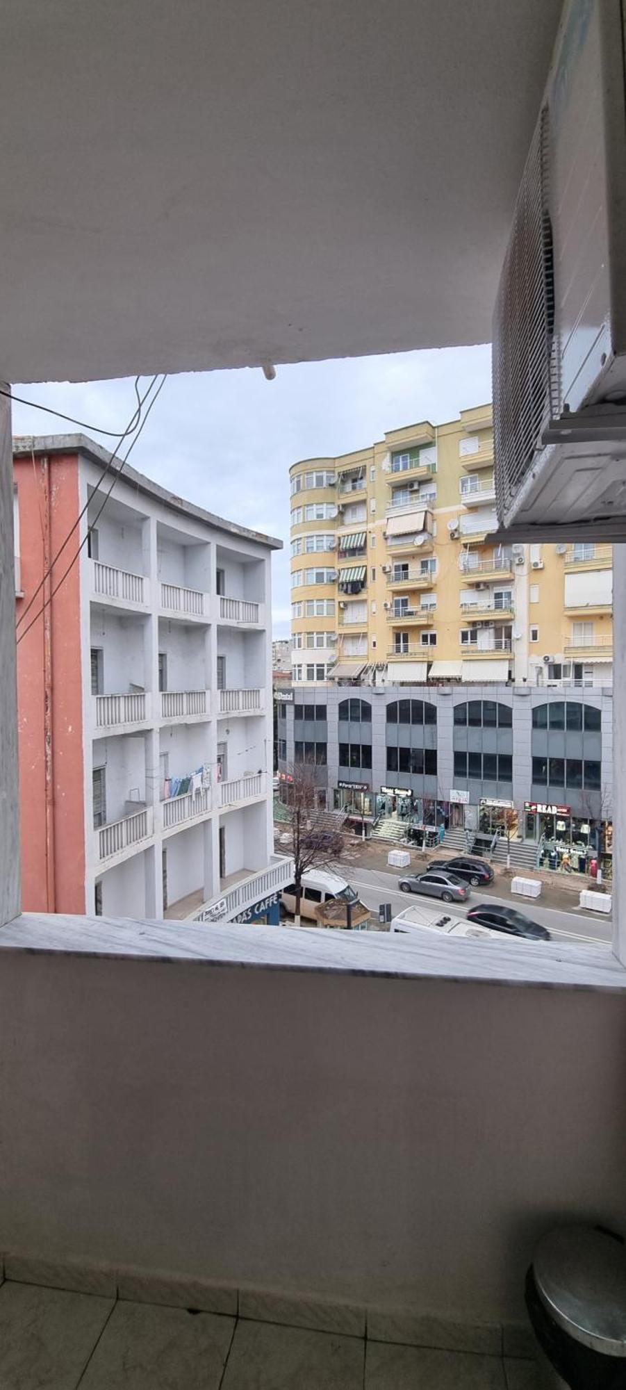 Liam'S Apartment Durrës Exterior foto